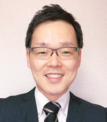 院長 安達清太